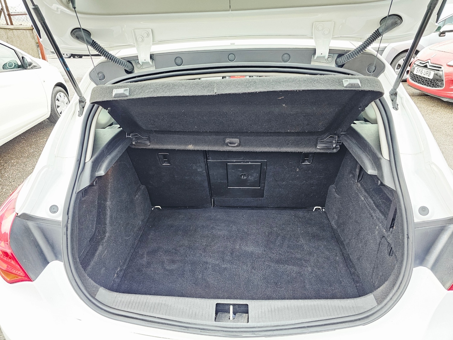 Used Vauxhall Astra 2015 for sale - 76881666: Photo 7