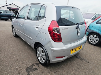 Used Hyundai i10 2013 for sale - 78961997: Photo