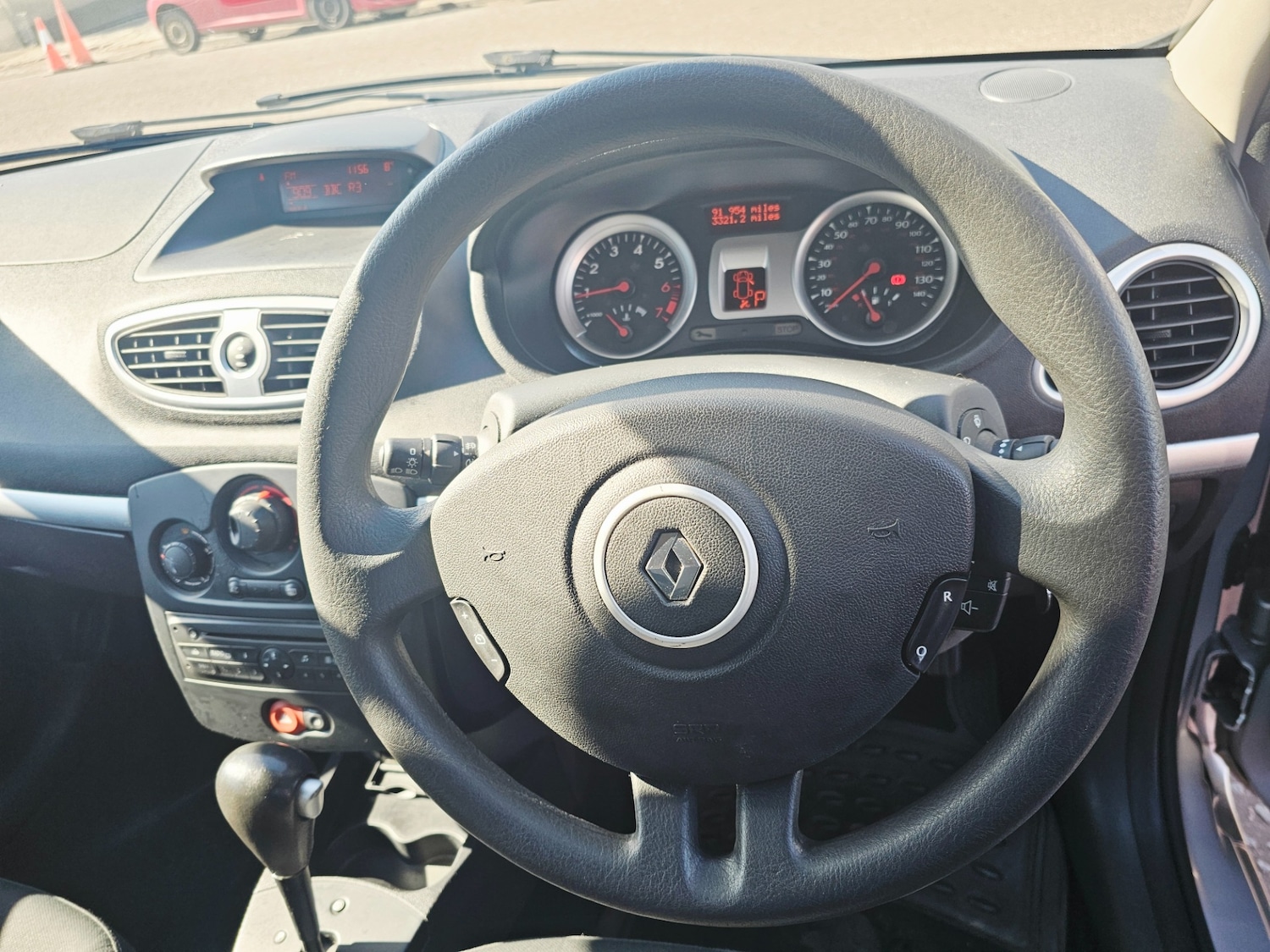 Used Renault Clio 2010 for sale - 78166693: Photo 13