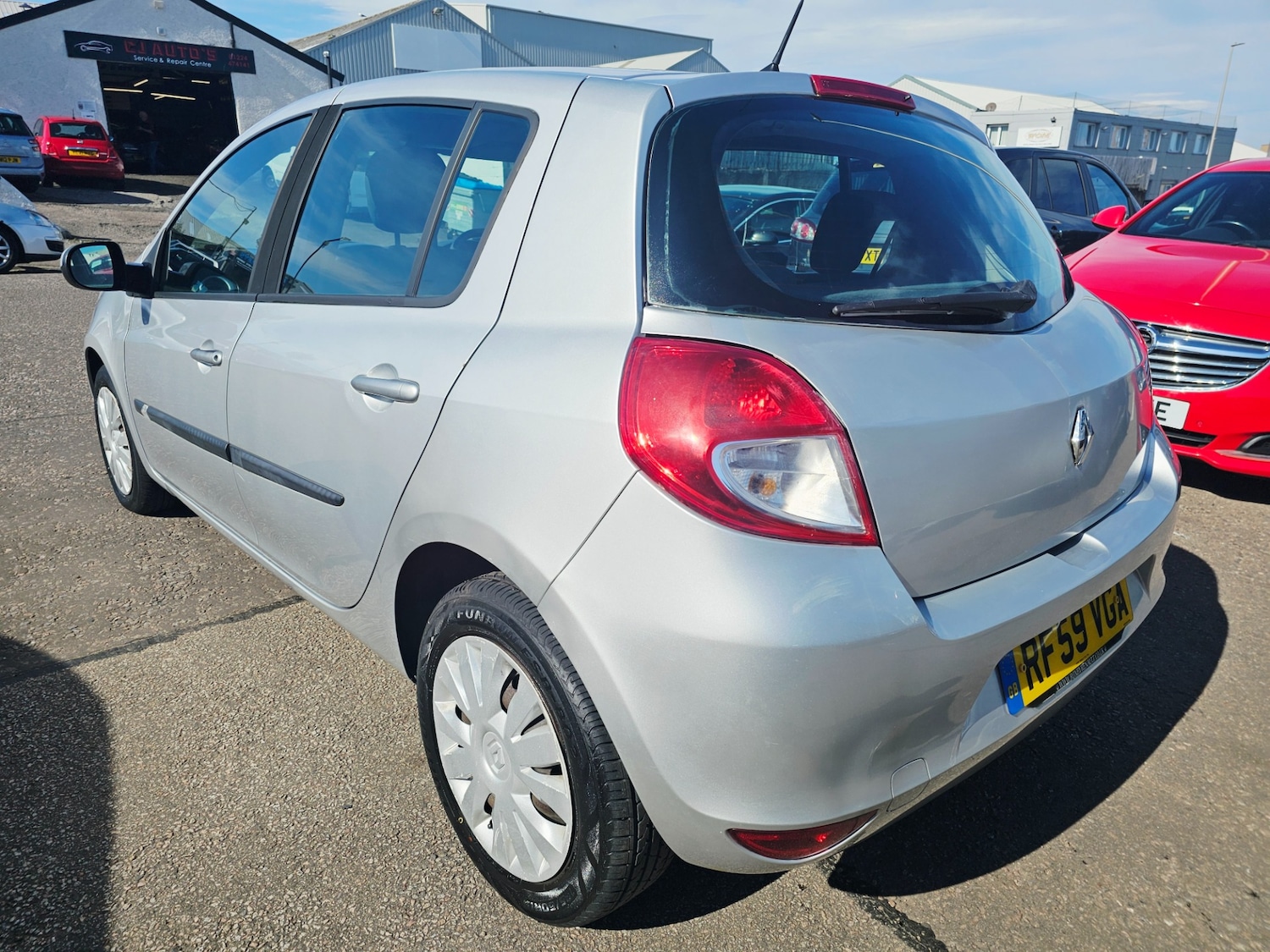 Used Renault Clio 2010 for sale - 78166693: Photo 3