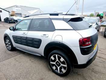 Used Citroen C4 Cactus 2015 for sale - 74819445: Photo