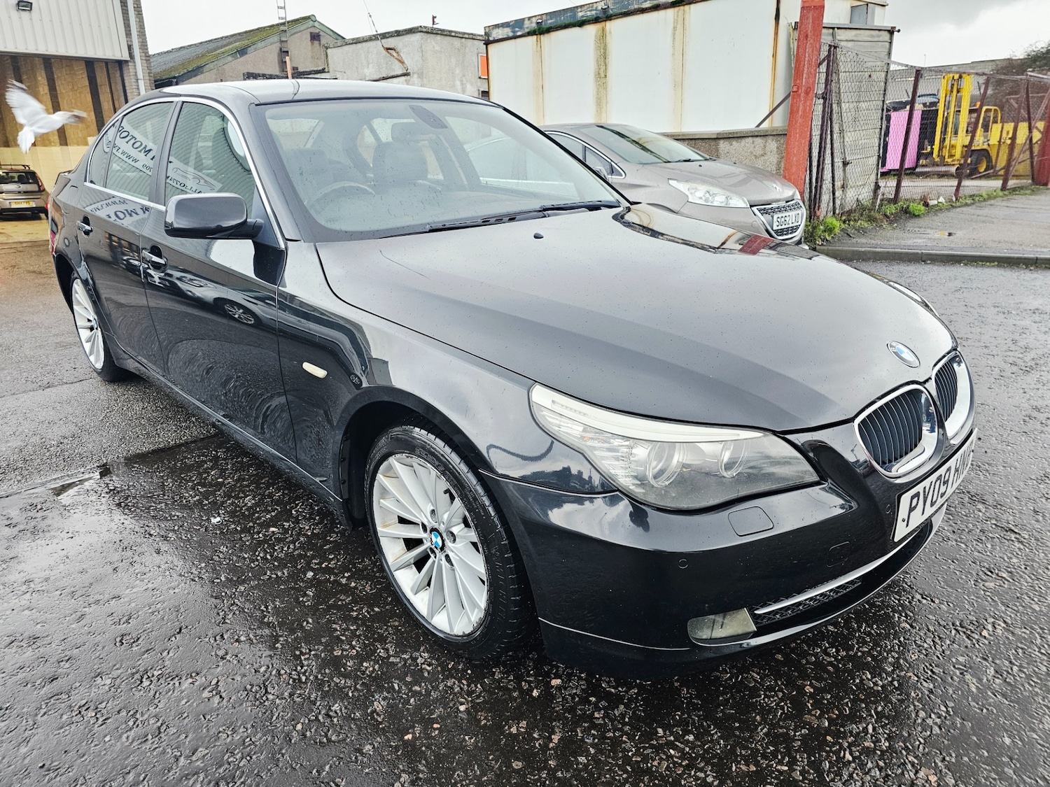 Used BMW 5 Series 2009 for sale - 77418282: Photo 2