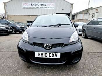 2010 (10) - 1.0 VVT-i Black 3dr