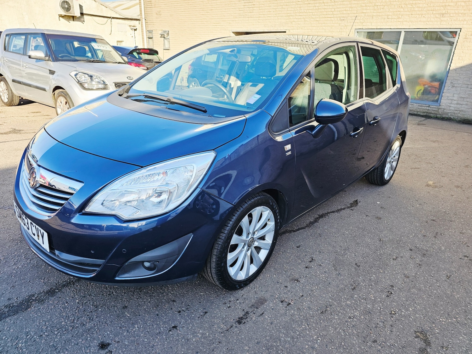 Used Vauxhall Meriva 2014 for sale - 78131657: Photo 2