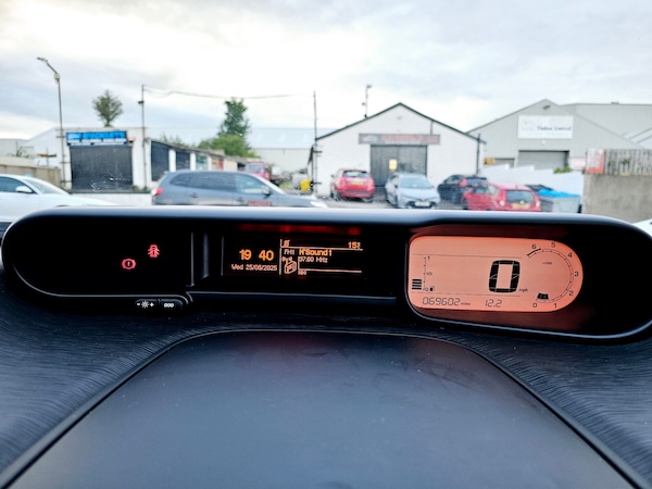 Used Citroen C3 Picasso 2015 for sale - 76320783: Photo 13