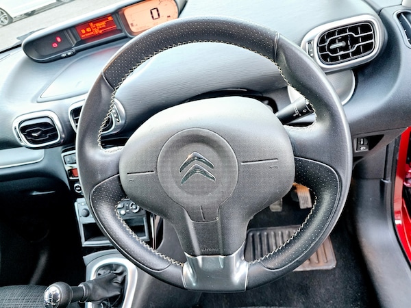 Used Citroen C3 Picasso 2015 for sale - 76320783: Photo 14