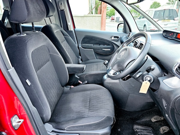 Used Citroen C3 Picasso 2015 for sale - 76320783: Photo 9