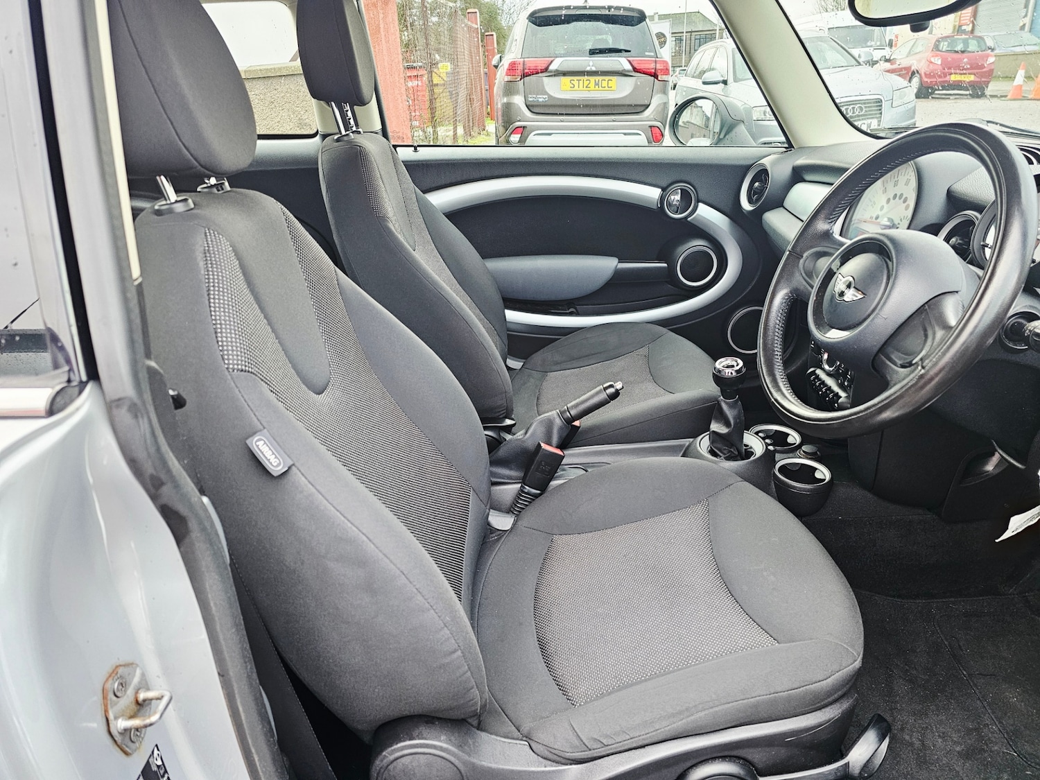 Used MINI Hatch 2010 for sale - 76682502: Photo 9