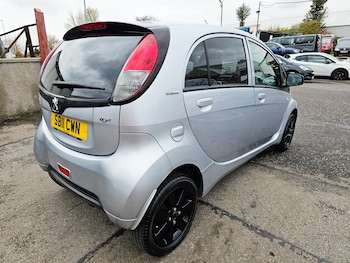 Used Peugeot iOn 2011 for sale - 76309639: Photo
