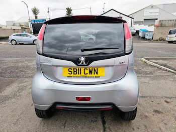 Used Peugeot iOn 2011 for sale - 76309639: Photo