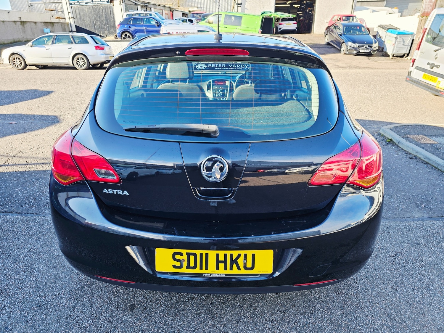 Used Vauxhall Astra 2011 for sale - 77630973: Photo 4