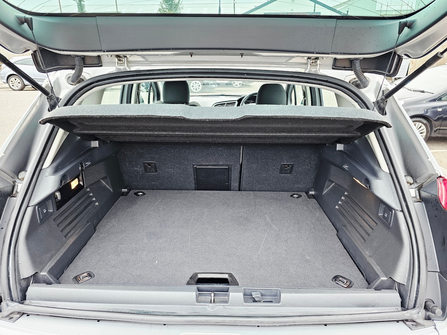 Used Peugeot 3008 2013 for sale - 76374499: Photo 7