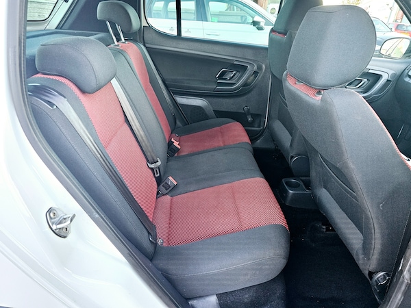 Used Skoda Fabia 2012 for sale - 76235250: Photo 8