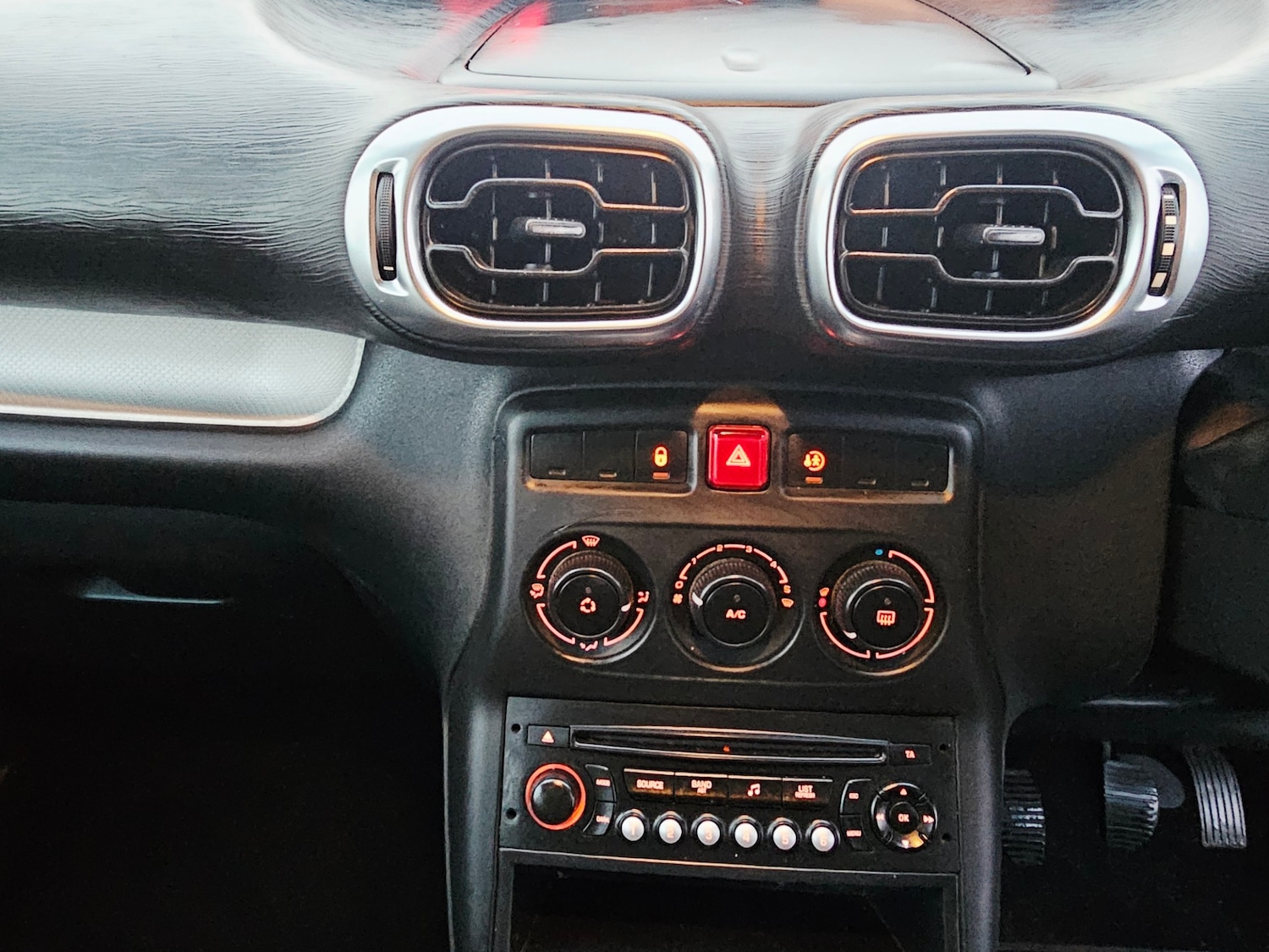 Used Citroen C3 Picasso 2012 for sale - 76534102: Photo 11