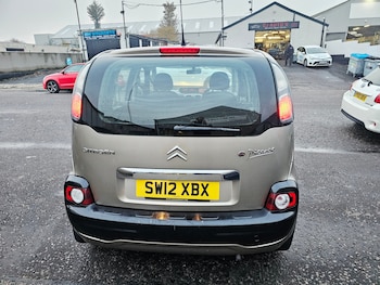 Used Citroen C3 Picasso 2012 for sale - 76534102: Photo