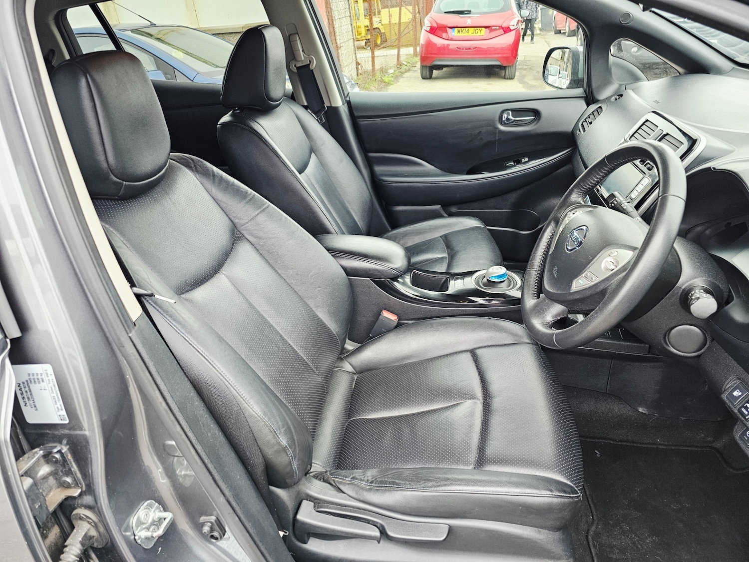 Used Nissan Leaf 2016 for sale - 77605549: Photo 9