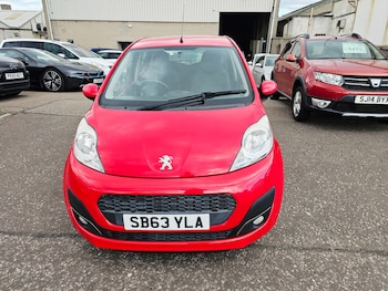 Used Peugeot 107 2014 for sale - 79102315: Photo