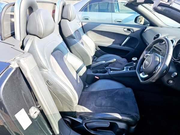 Used Audi TT 2010 for sale - 76243011: Photo 9