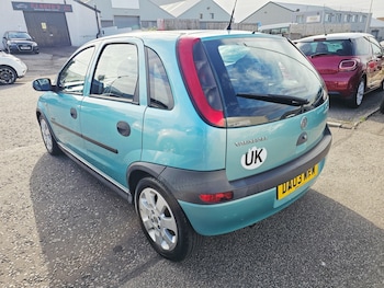 Used Vauxhall Corsa 2003 for sale - 78699475: Photo