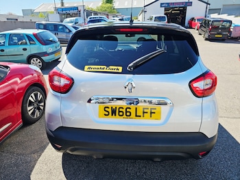 Used Renault Captur 2016 for sale - 78629500: Photo