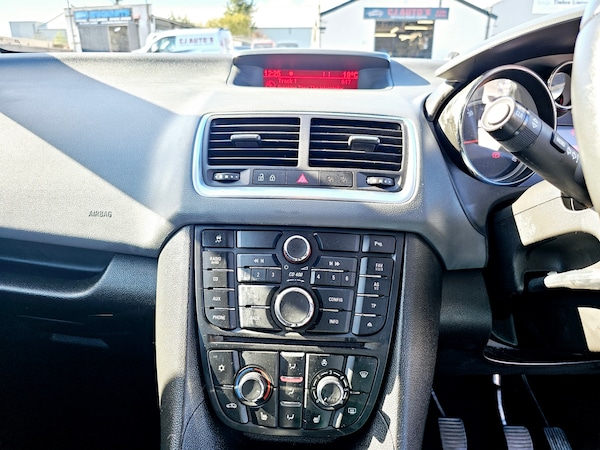 Used Vauxhall Meriva 2014 for sale - 76231633: Photo 11