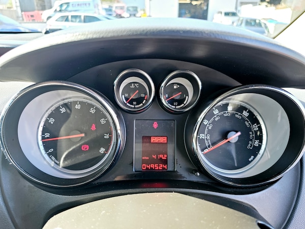 Used Vauxhall Meriva 2014 for sale - 76231633: Photo 12