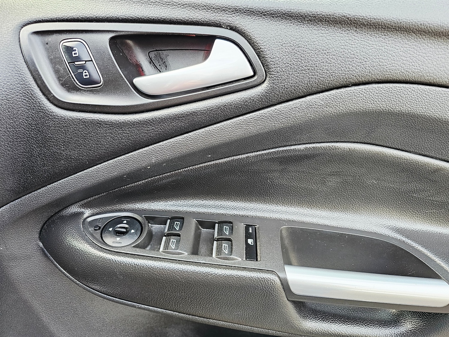 Used Ford Kuga 2018 for sale - 77061697: Photo 12