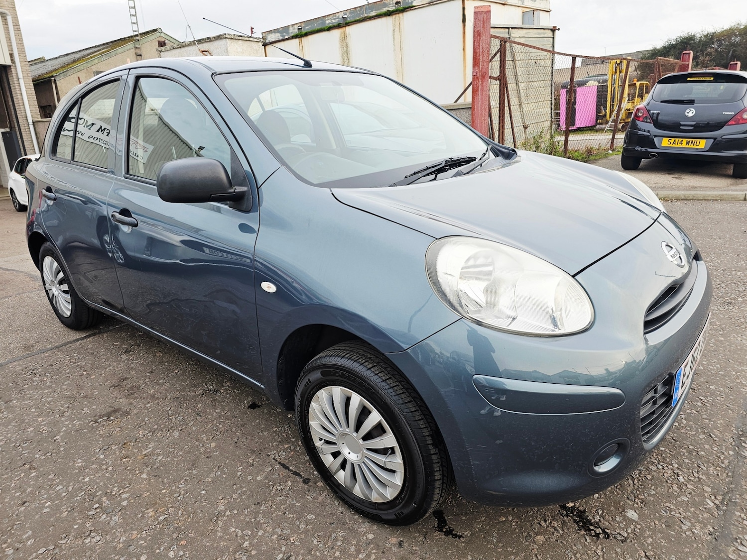 Used Nissan Micra 2012 for sale - 76355334: Photo 2