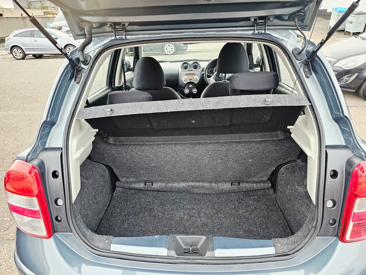 Used Nissan Micra 2012 for sale - 76355334: Photo 7