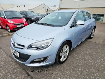 Used Vauxhall Astra 2015 for sale - 79102620: Photo