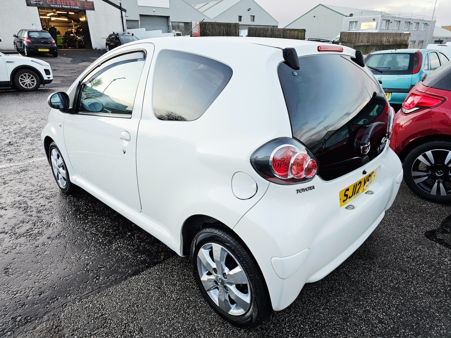 Used Toyota AYGO 2012 for sale - 77917234: Photo 3