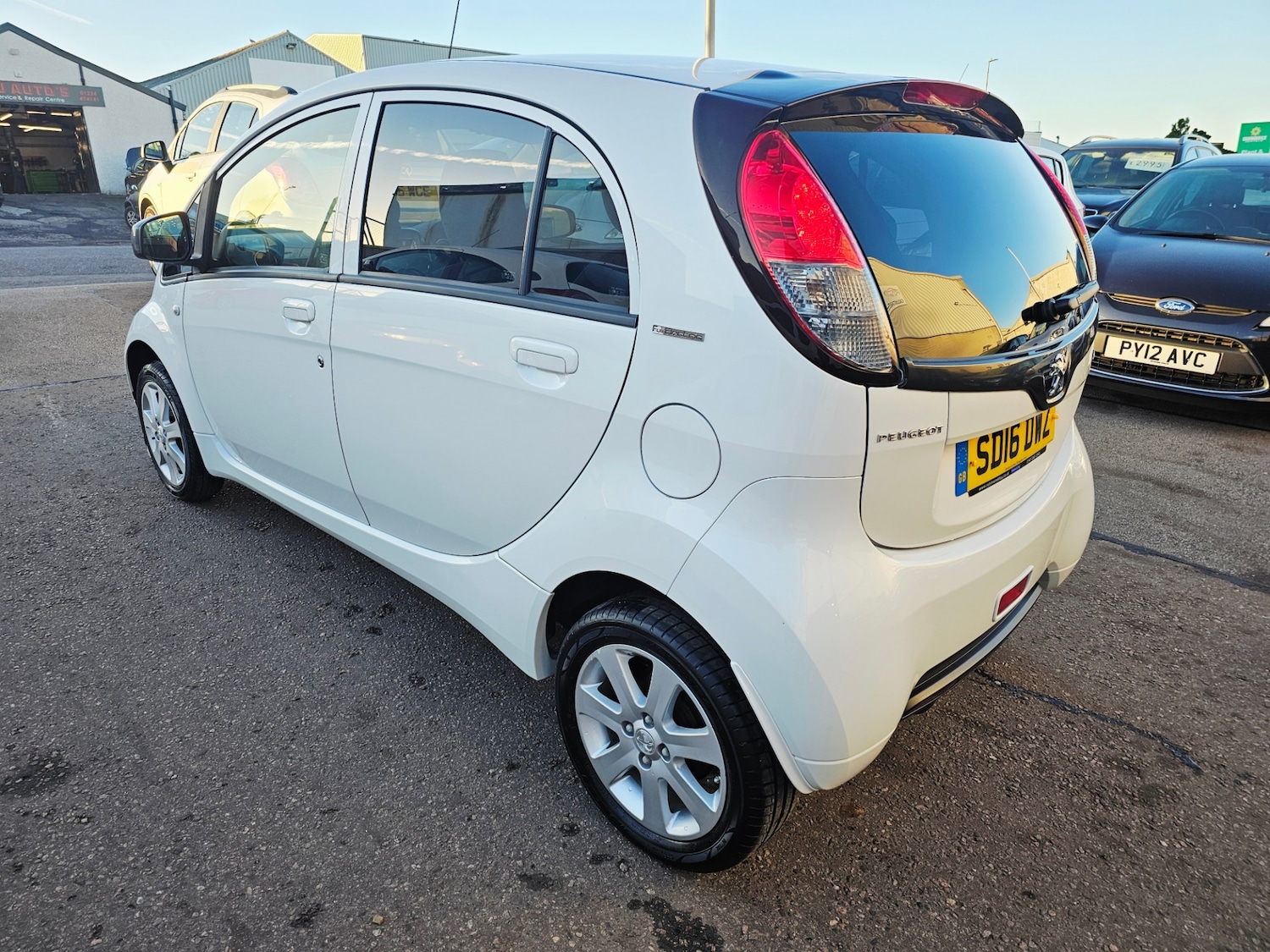 Used Peugeot iOn 2016 for sale - 76919902: Photo 3