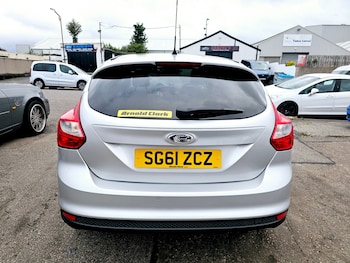 Used Ford Focus 2011 for sale - 75275043: Photo