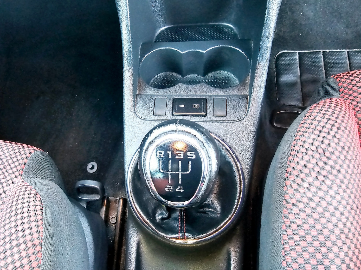 Used Skoda Fabia 2012 for sale - 76461402: Photo 10