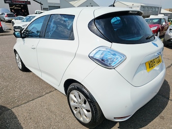 Used Renault Zoe 2015 for sale - 79253609: Photo