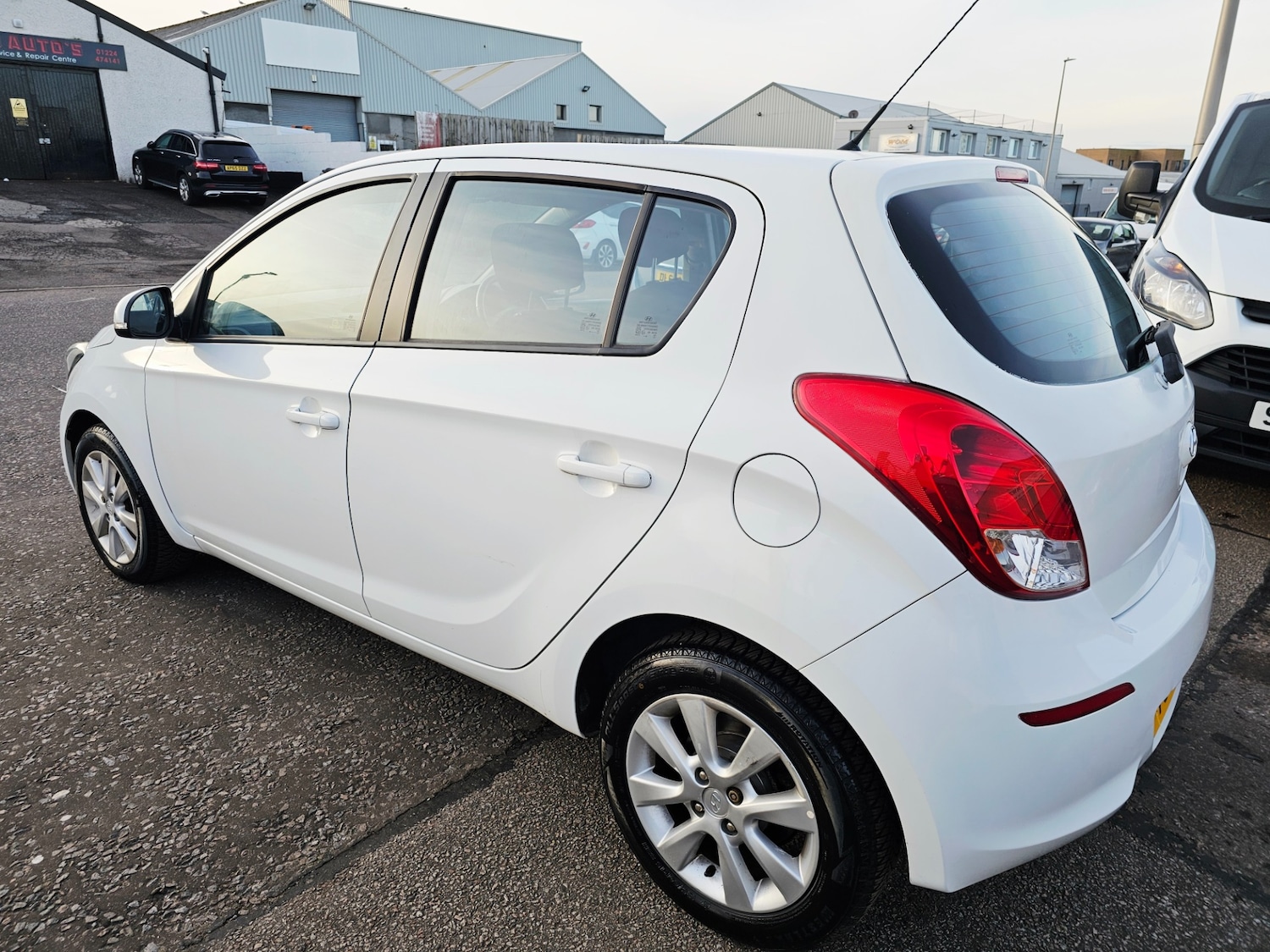 Used Hyundai i20 2014 for sale - 77556791: Photo 3