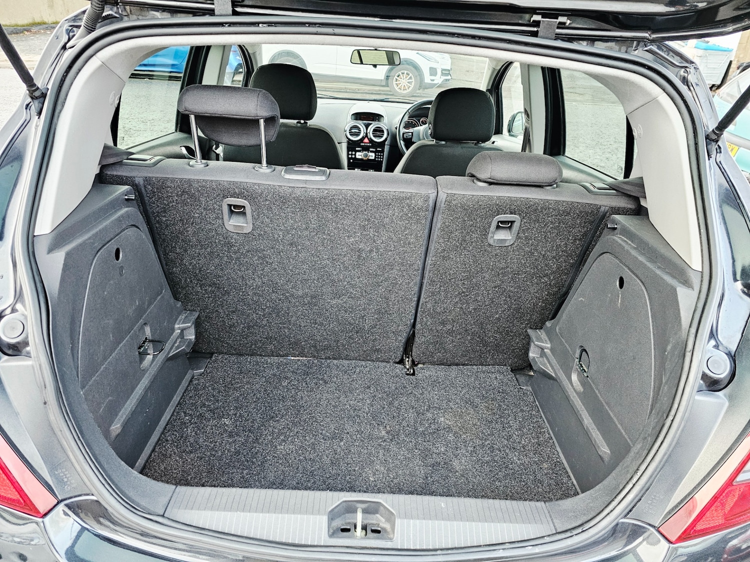 Used Vauxhall Corsa 2014 for sale - 76835958: Photo 6