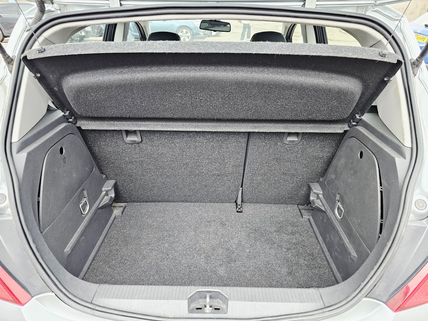 Used Vauxhall Corsa 2010 for sale - 77743507: Photo 7