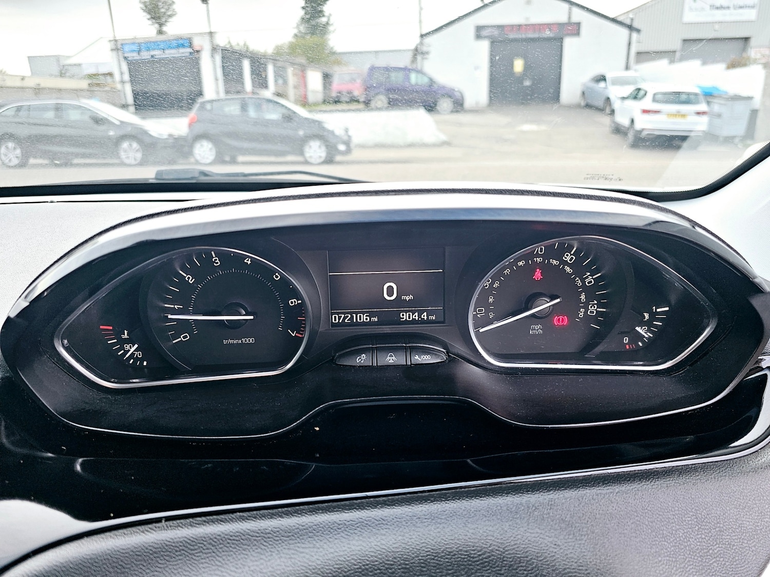 Used Peugeot 208 2015 for sale - 76193462: Photo 12