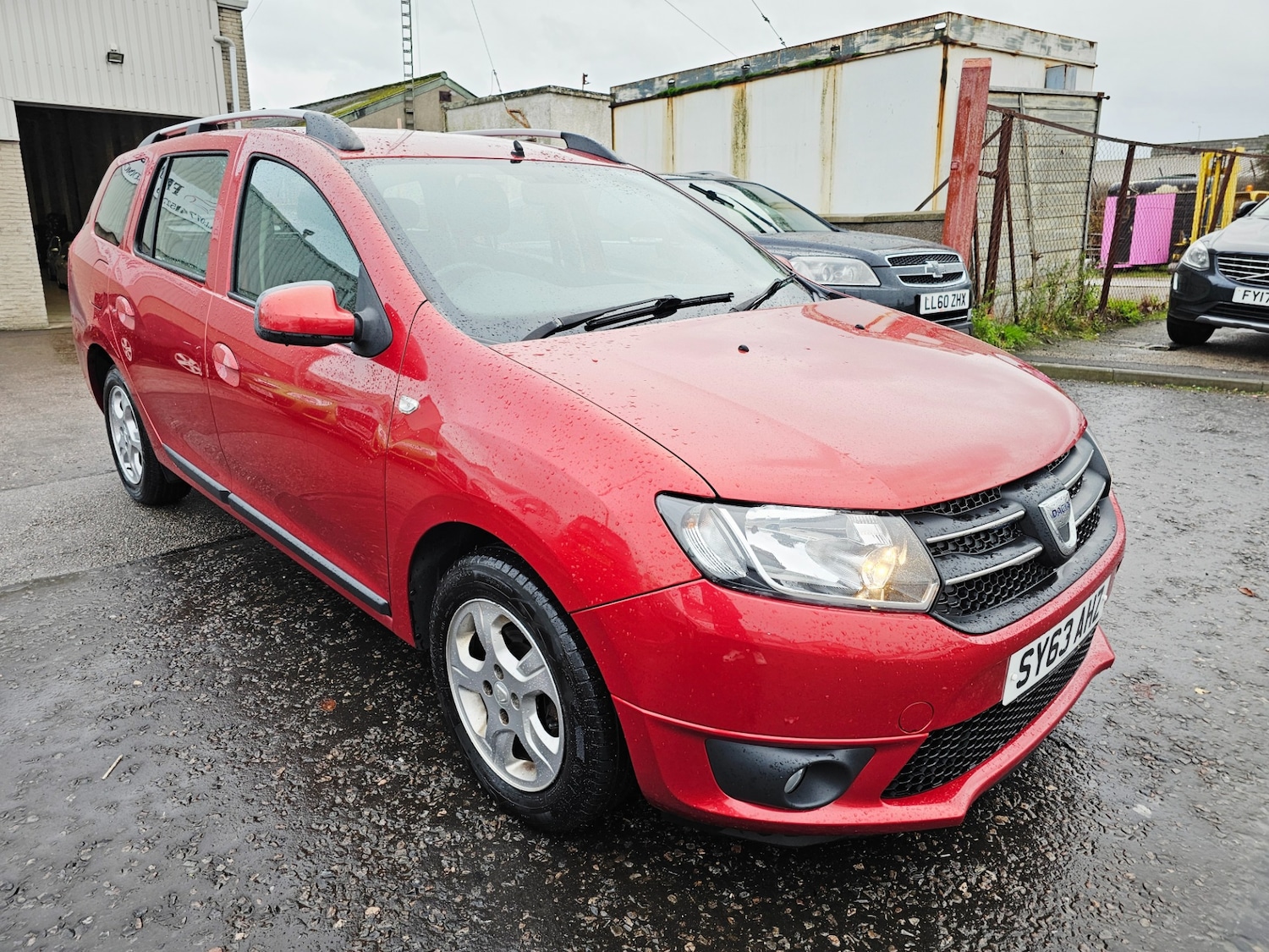 Used Dacia Logan MCV 2013 for sale - 76569093: Photo 2