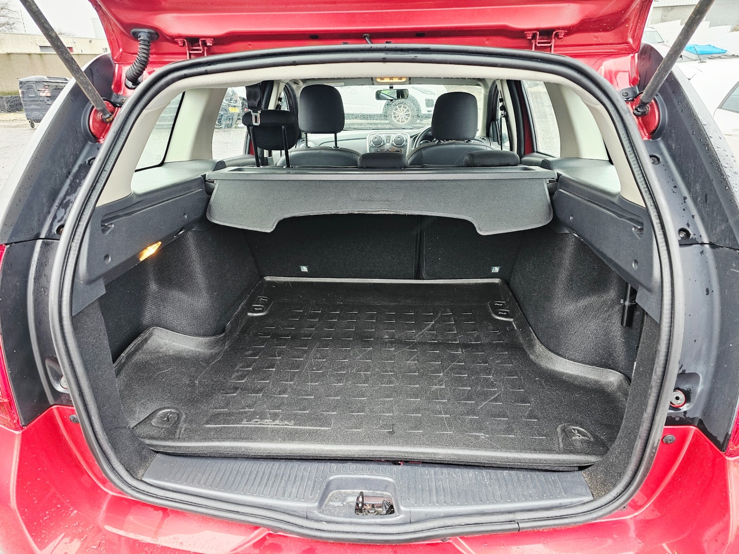 Used Dacia Logan MCV 2013 for sale - 76569093: Photo 7