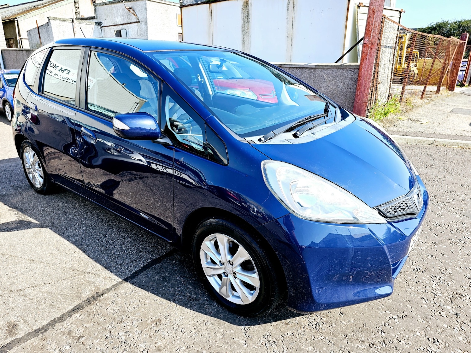 Used Honda Jazz 2013 for sale - 76381948: Photo 2