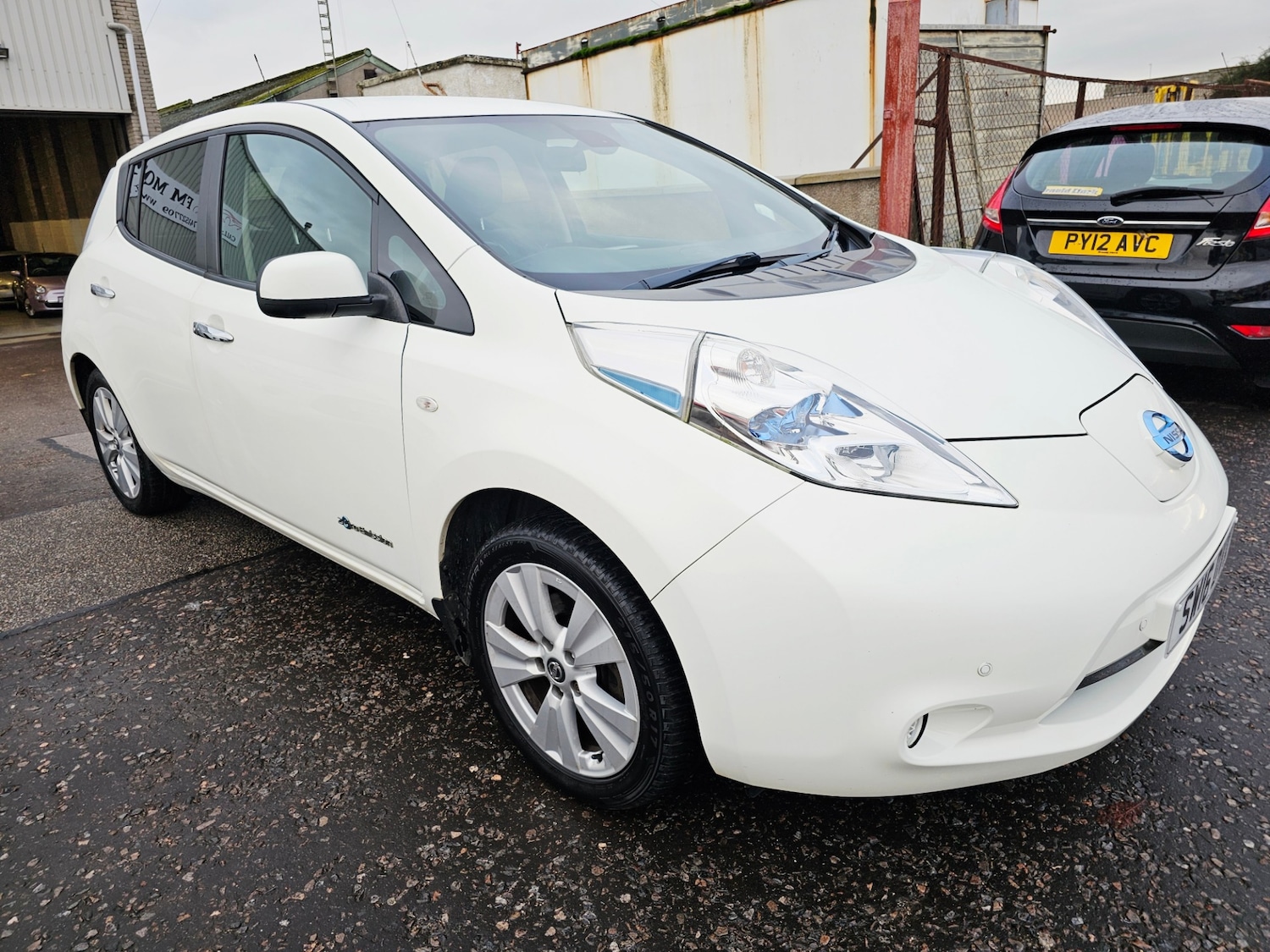 Used Nissan Leaf 2016 for sale - 76554067: Photo 2