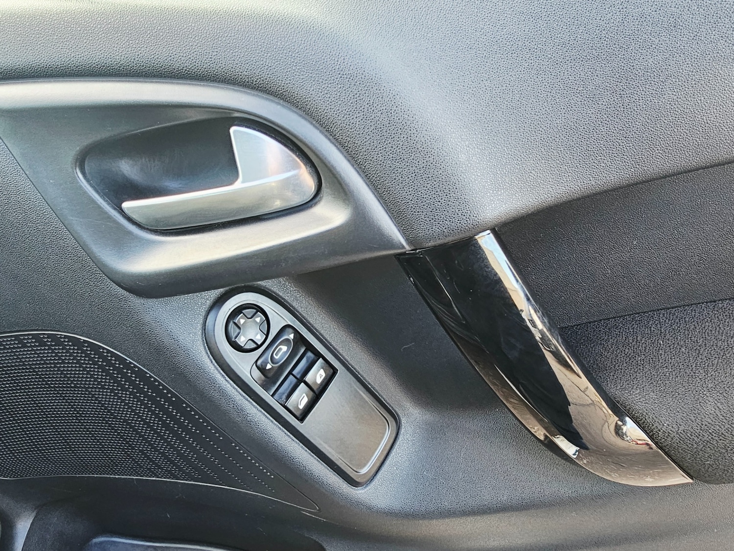 Used Citroen C3 2014 for sale - 77778215: Photo 14