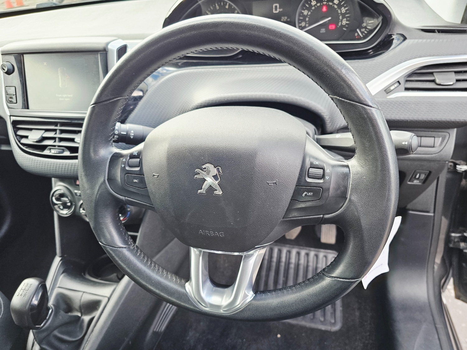 Used Peugeot 208 2016 for sale - 77902942: Photo 13