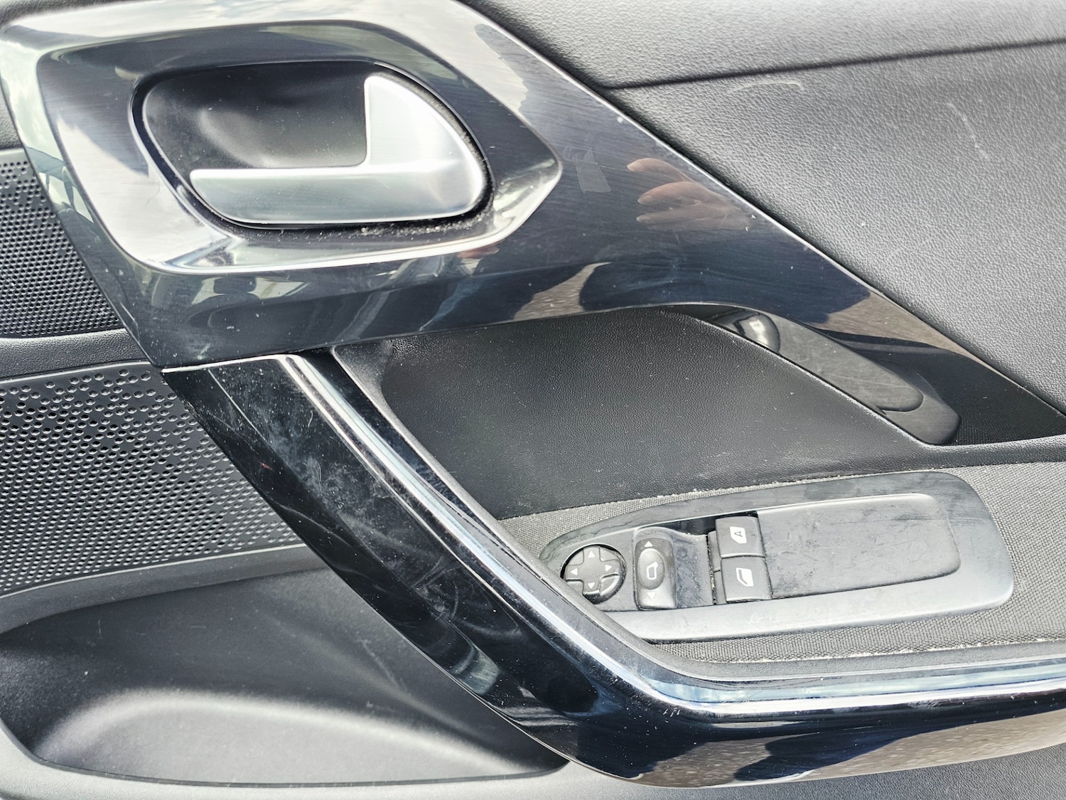 Used Peugeot 208 2016 for sale - 77902942: Photo 14