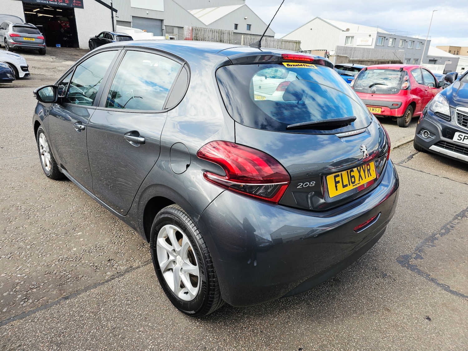 Used Peugeot 208 2016 for sale - 77902942: Photo 5