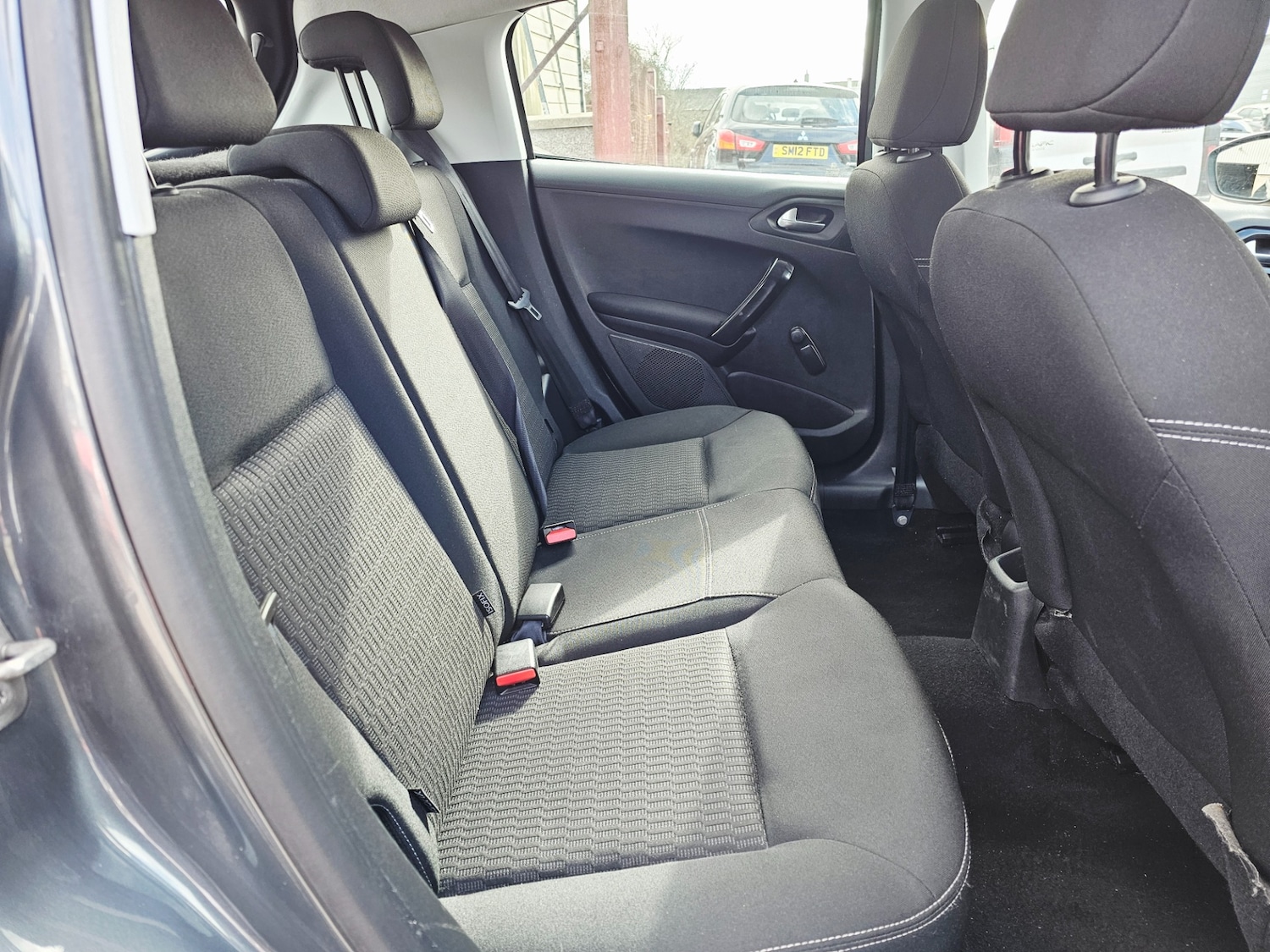 Used Peugeot 208 2016 for sale - 77902942: Photo 8