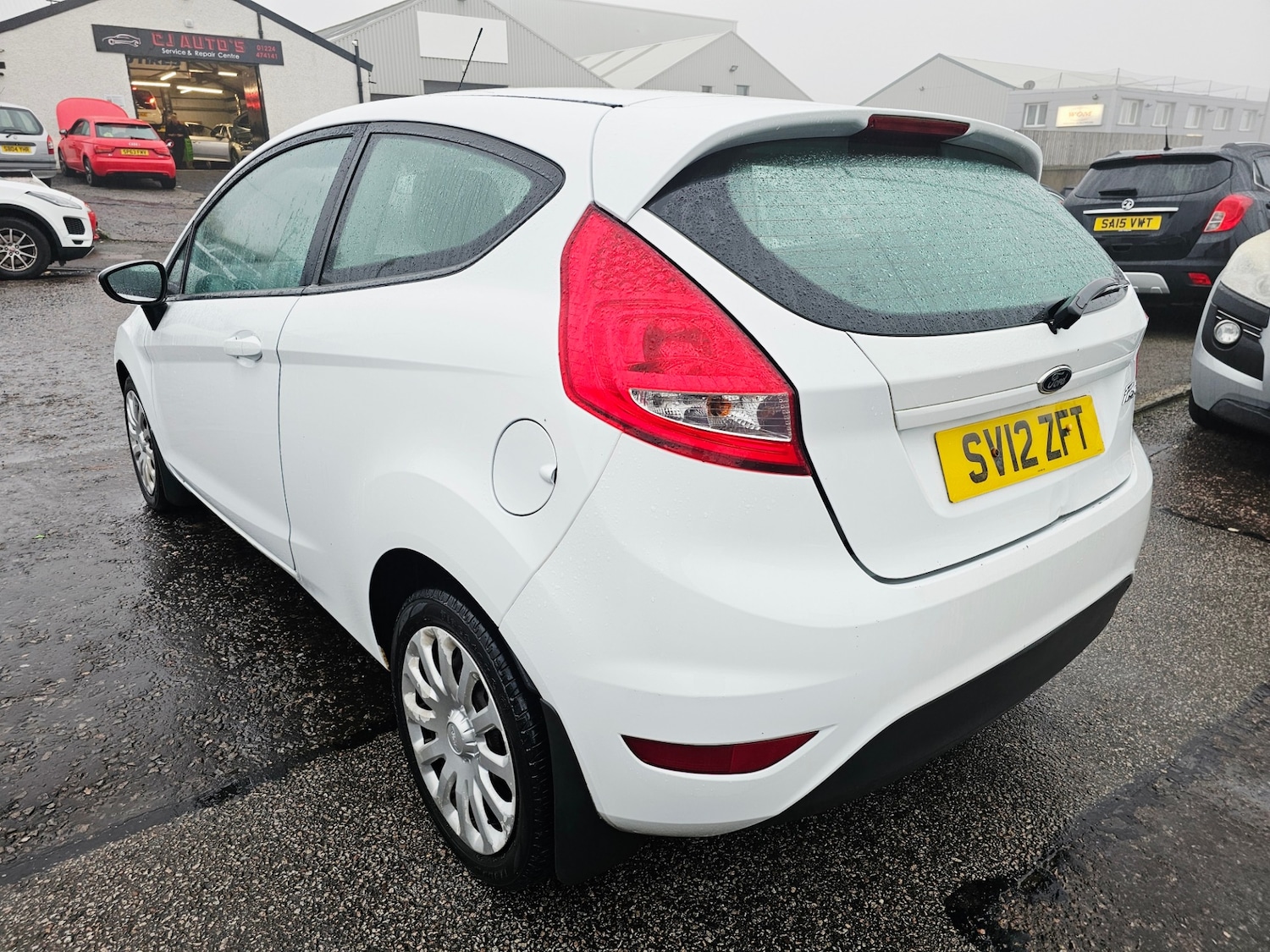 Used Ford Fiesta 2012 for sale - 76476837: Photo 4