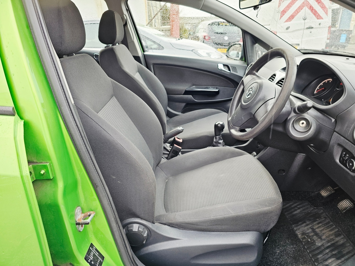 Used Vauxhall Corsa 2013 for sale - 76330064: Photo 9